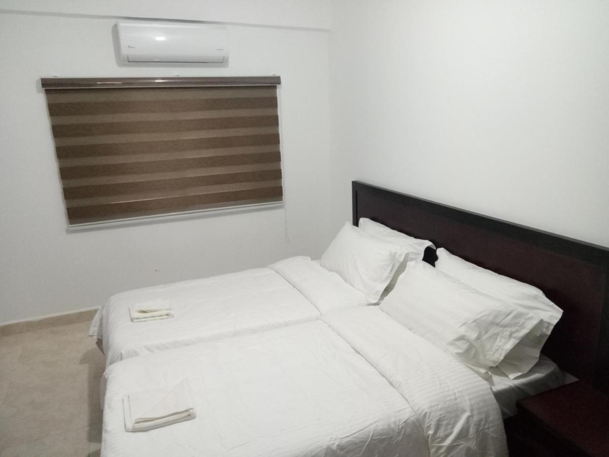 Happy Night Hostel Wadi Musa Exterior foto